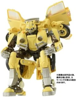 Hasbro Transformers Studio Series Deluxe Bumblebee (Premium Finish) Action Figure PF SS-01 -Hasbro Outlet Store 195166174716d