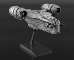 Bandai Star Wars 018 Razor Crest The Mandalorian Model Kit