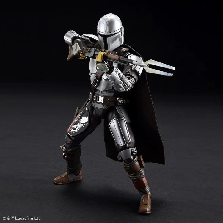 Bandai Star Wars 1/12 Scale The Mandalorian Beskar Armor (Silver Coating Ver.) Model Kit 1 Bandai Star Wars 1/12 Scale The Mandalorian Beskar Armor (Silver Coating Ver.) Model Kit