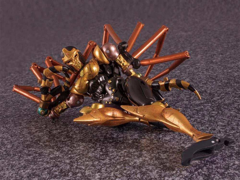 Transformers Masterpiece MP-46 Blackwidow (Blackarachnia) 6 Transformers Masterpiece MP-46 Blackwidow (Blackarachnia) - Image 6