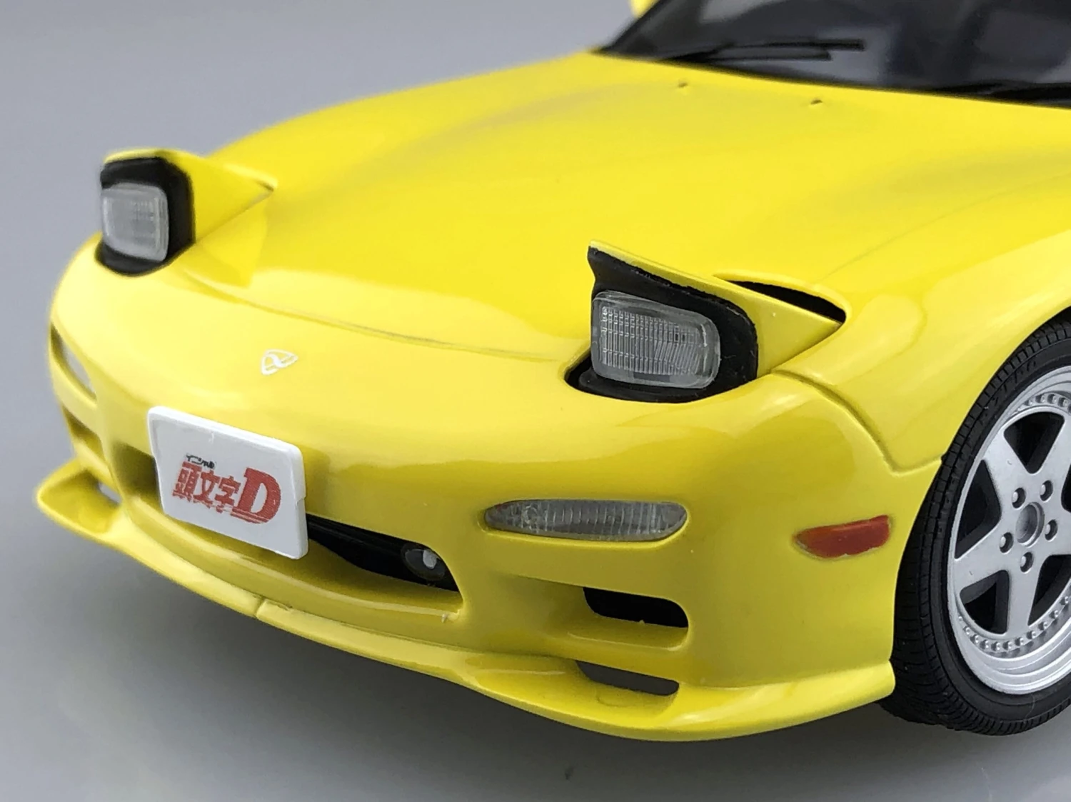 Aoshima 1/24 Initial D #12 Keisuke Takahashi FD3S RX-7 (Comic Vol 1 Ver.) Model Kit 3 Aoshima 1/24 Initial D #12 Keisuke Takahashi FD3S RX-7 (Comic Vol 1 Ver.) Model Kit - Image 3