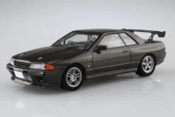 Aoshima 1/24 Initial D #04 Rin Hojyo BNR32 Skyline GT-R Model Kit