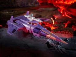 Hasbro Transformers Generations War For Cybertron: Kingdom Voyager Cyclonus Action Figure WFC-K9 -Hasbro Outlet Store 5010993767014a