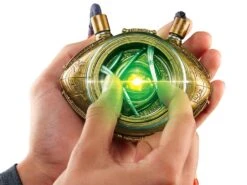 Hasbro Marvel Legends Eye Of Agamotto Prop Replica 17 Hasbro Marvel Legends Eye Of Agamotto Prop Replica -Hasbro Outlet Store 5010993820955g