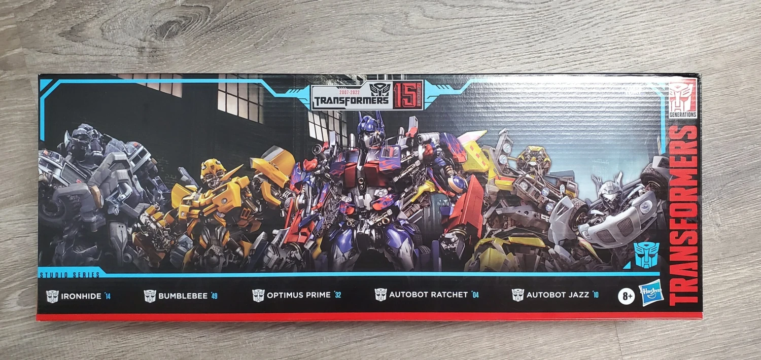 Hasbro Transformers Studio Series Transformers Movie 1 15th Anniversary Multipack Action Figure 6 Hasbro Transformers Studio Series Transformers Movie 1 15th Anniversary Multipack Action Figure - Image 6
