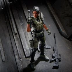 Hasbro G.I. Joe Classified Series #90 Nightforce Jodie "Shooter" Craig Action Figure 14 Hasbro G.I. Joe Classified Series #90 Nightforce Jodie "Shooter" Craig Action Figure -Hasbro Outlet Store 5010996123435g