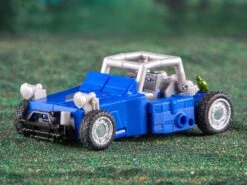 Hasbro Transformers Generations Legacy Evolution Deluxe Class Beachcomber And Paradise Parakeet Action Figure -Hasbro Outlet Store 5010996133304e