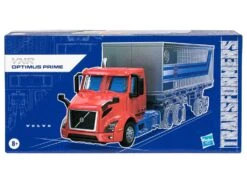Hasbro Transformers Generations Leader Optimus Prime (Volvo VNR 300) Action Figure 7 Hasbro Transformers Generations Leader Optimus Prime (Volvo VNR 300) Action Figure -Hasbro Outlet Store 5010996137968