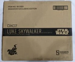 Hot Toys 1/6 Star Wars Luke Skywalker(Bespin Outfit) Sixth Scale Figure DX07 8 Hot Toys 1/6 Star Wars Luke Skywalker(Bespin Outfit) Sixth Scale Figure DX07 -Hasbro Outlet Store DX07b